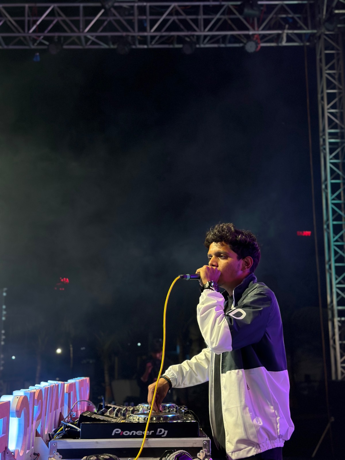 DJ AKKI